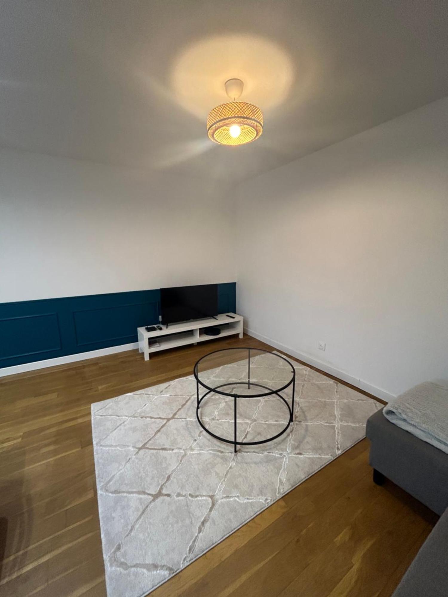 Le Rive Droite Proche Gare Parking Facile Apartment Montauban Exterior photo